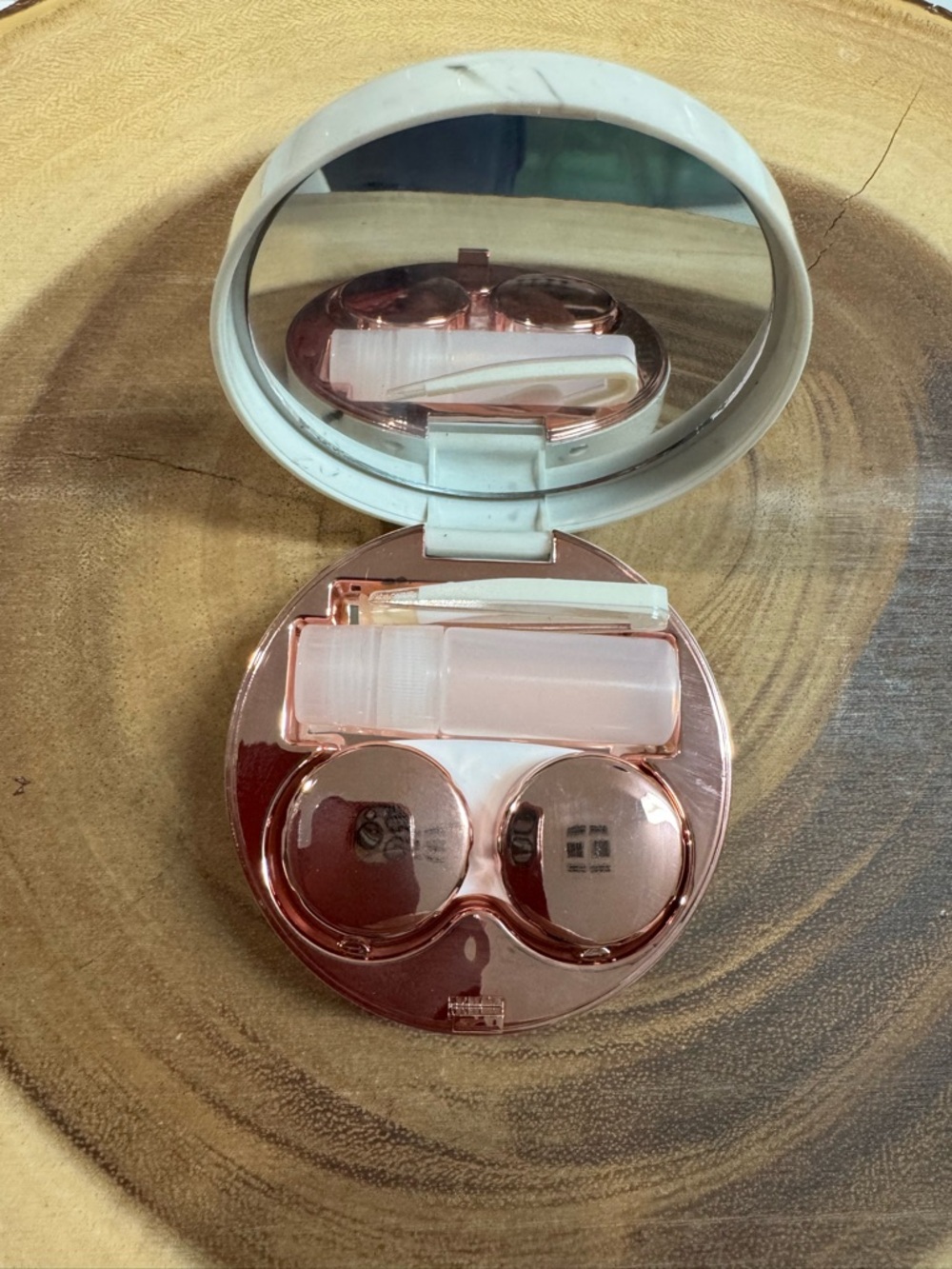 Compact Contact Lens Case Set in Rose Gold & White Marble Like